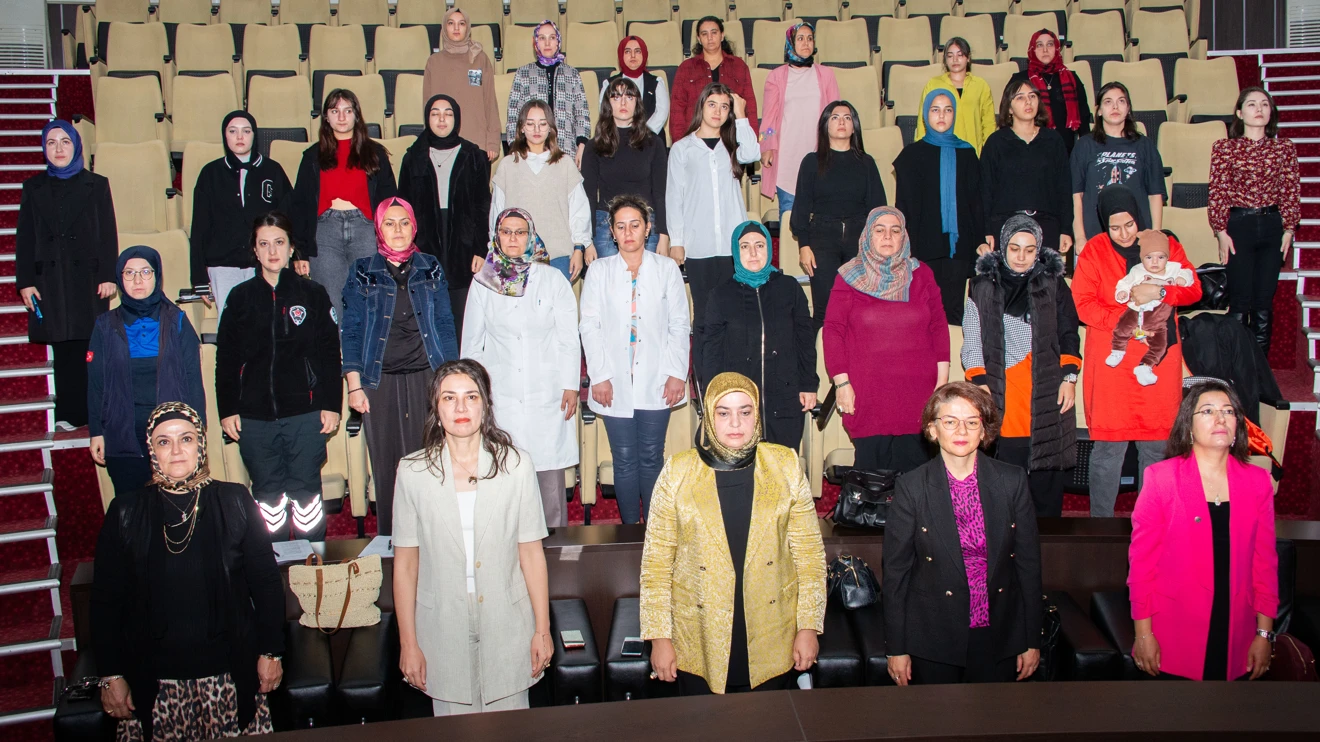 “Kadın Kanserlerinde Farkındalık Projesi” isimli eğitim